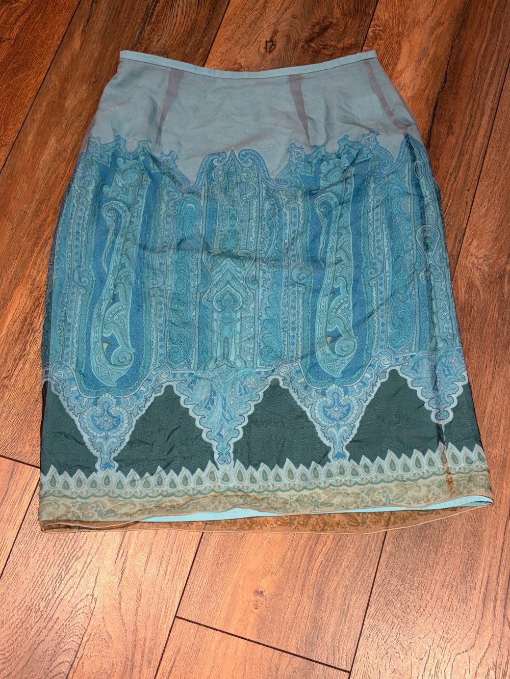 Laurèl Escada Vintage 100% Silk Paisley Print Midi Pencil Skirt